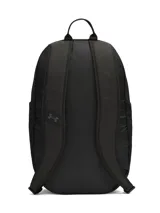 Mochila Under Armour Hustle Lite color negro, con tecnología UA Storm resistente al agua. Cuenta con compartimento acolchado para portátil de hasta 15 pulgadas, dos bolsillos laterales de malla para botellas y panel inferior reforzado con revestimiento de poliuretano.