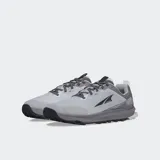 Championes de trail running Altra Lone Peak 9, color negro.