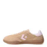 Championes Converse Run Star Trainer Suede color arena con detalles en rosa y blanco.