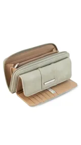 Billetera larga marca Lincoln's, color bordó con interior beige. Presenta un diseño con solapa frontal, múltiples compartimentos para tarjetas, visor y monedero con cierre.