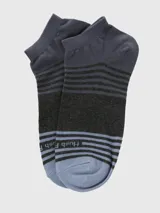 Medias cortas de diseño rayado en tonos gris, negro y celeste, con puntera y talón reforzados.