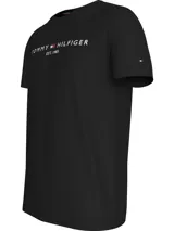 Remera negra de algodón con cuello redondo y logo de Tommy Hilfiger bordado en el pecho.