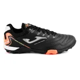 Championes de fútbol 5 Joma Maxima 2301 TF, color negro con detalles en naranja y blanco. Fabricados en Fibertec y nylon para favorecer la transpiración. Suela de caucho de alta calidad con abrasión DIN-70.