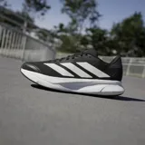 Championes de running Adidas Duramo SL 2, color negro con las tres tiras blancas y suela blanca con tecnología Lightmotion.