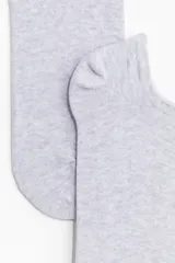 Pack de siete pares de soquetes grises de algodón con borde superior elástico.