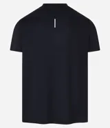 Remera deportiva de manga corta con cuello redondo, confeccionada en tejido técnico de poliéster con tecnología de secado rápido. Presenta recortes laterales en poliamida y detalles reflectantes.