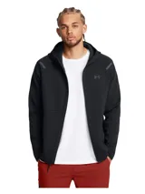 Campera deportiva con capucha y cierre frontal completo, confeccionada en tejido polar de doble punto. Presenta mangas raglán, bolsillos laterales con cierre y detalles reflectantes en los hombros. Diseño ergonómico y transpirable con logo de la marca en el pecho.