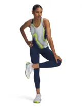 Calza deportiva Under Armour Velociti Pro Tight de color azul marino, con cintura elástica alta y cordón ajustable exterior. Cuenta con bolsillos laterales y detalles reflectantes.
