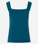 Blusa básica sin mangas marca Cortelle, confeccionada en poliamida, con escote cuadrado y tirantes medianos.
