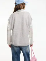 Sweater sin mangas de cuello V, color azul marino, confeccionado en cashmere.