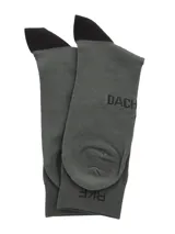 Medias de bambú color verde grisáceo con estampado de perro salchicha, talón negro y logo de la marca RKF en la parte superior.