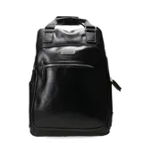 Mochila negra de cuero sintético con múltiples bolsillos con cierre y asa superior.