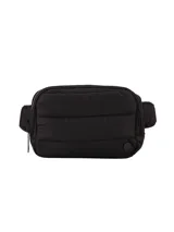 Riñonera de diseño compacto y funcional, confeccionada en tela acolchada de color negro. Cuenta con cierre principal, compartimentos delantero y trasero, y correa ajustable para llevar a la cintura o cruzada.
