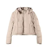 Campera multifunción modular de nylon matelaseado color taupe. Diseño versátil con sistema de cierres que permite transformarla en cuatro versiones: campera larga, campera corta, chaleco largo y chaleco corto. Cuenta con capucha desmontable, cierre frontal completo y bolsillos laterales.