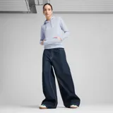 Canguro lila con capucha y logo Puma estampado en el pecho.