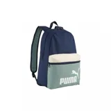 Mochila Puma Phase CB de poliéster color azul marino, con panel inferior verde agua y detalle en blanco. Incluye logo Puma estampado en el frente, compartimento principal con cierre, bolsillo frontal con cierre y correas ajustables acolchadas.