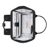 Mochila Cabaia modelo Adventurer Brighton, color negro de pana con detalles en cuero sintético. Tiene sistema MOLLE, compartimento acolchado para tablet o PC, correa para sujetar a la maleta y tirantes acolchados antitranspirantes.