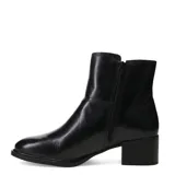 Botas de caña baja Bottero, color negro, confeccionadas en cuero con acabado brillante. Presentan un taco cuadrado bajo y cierre lateral interno.