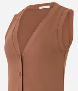 Blusa chaleco Marfinno confeccionada en ribana de viscosa, de color negro, con textura acanalada, escote en V, sin mangas y cierre frontal con botones.