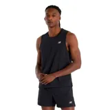 Musculosa deportiva New Balance modelo Athletic, color negro, sin mangas y con diseño transpirable. Cuenta con el logo reflectante de la marca en el pecho.