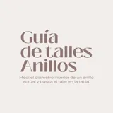 Anillo de plata 925 con diseño entrelazado de líneas curvas que se cruzan en el centro.