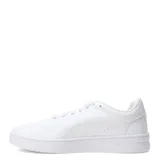 Championes urbanos Puma Court Lally, color blanco con detalles en gris, de corte bajo y suela plana.
