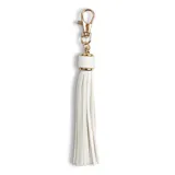 Llavero blanco con flecos de cuero sintético y gancho mosquetón dorado.