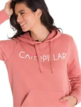 Buzo tipo hoodie de la marca Caterpillar, color rosado, con capucha ajustable mediante cordones, bolsillo canguro frontal y estampado con el logo de la marca en el pecho.