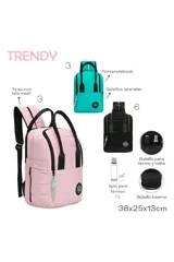 Mochila matera negra acolchada con asas superiores y tiras ajustables. Cuenta con un compartimiento principal con cierre, un bolsillo frontal con cierre y un compartimiento para notebook. Detalles en rosa neón en el tirador del cierre y el logo frontal.