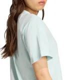 Remera de manga corta Adidas, color verde menta, con cuello redondo y logo pequeño bordado en el centro del pecho.