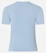 Blusa marrón ajustada al cuerpo, de manga corta y cuello redondo.