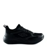 Championes deportivos Umbro modelo Rusk, color negro, confeccionados en malla respirable y detalles sintéticos con cordones al tono.