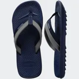 Ojotas Havaianas Track Plus color beige con tiras anchas en tonos beige y blanco.
