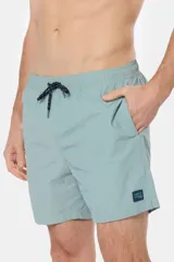 Short de baño negro liso, con cintura elástica y cordón regulable, dos bolsillos laterales y suspensor de malla fina.
