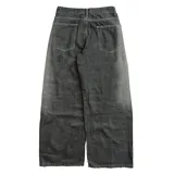 Pantalón de jean negro con efecto prelavado y corte holgado.