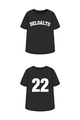 Remera verde con efecto gastado, corte oversize y estampado frontal con la palabra 'DELOALTO' en blanco.