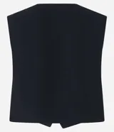 Chaleco de sastrería negro confeccionado en viscosa, con escote en V cruzado, cierre de un botón y diseño cruzado en el bajo.