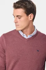 Buzo tejido de algodón con cuello en V, de diseño clásico y liviano, ideal para media estación.