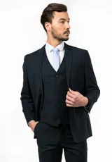 Chaleco negro de vestir con cuello en V y cierre abotonado.