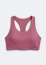 Top deportivo de diseño racerback, con escote redondo y banda elástica inferior para mayor soporte.