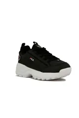 Championes deportivos Fila Toga para mujer, color blanco con suela chunky y detalles en beige y azul marino.