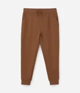 Pantalón de jogging masculino, color gris melange, confeccionado en algodón y poliéster. Presenta cintura elástica con cordón de ajuste y puños ajustados en los tobillos.