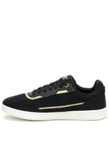 Championes urbanos Caterpillar modelo Pause Retro T-Toe, color negro con detalles en dorado. Confeccionados en cuero gamuzado, cuentan con suela de goma blanca, cierre mediante cordones y plantilla de espuma EVA para mayor confort.