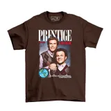 Remera de algodón color marrón con estampado gráfico frontal de la película Step Brothers con la leyenda Prestige Worldwide.