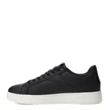 Championes urbanos de la marca Push, modelo Tuke, de diseño minimalista en color blanco con suela a tono y cordones al frente.