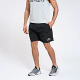Short de baño Umbro color azul marino, confeccionado en nylon con acabado ligeramente arrugado. Presenta cintura elástica con cordón interno y logo de la marca bordado en el ruedo.
