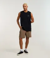 Bermuda cargo Blue Steel para hombre, color marrón, confeccionada en poliamida con cintura elástica y cordón ajustable.