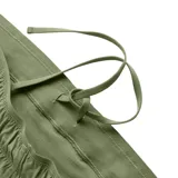 Short deportivo color verde oliva, con logo reflectivo en la pierna izquierda. Confeccionado con tejido elástico y tecnología NB DRY de secado rápido.