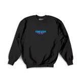 Buzo de cuello redondo y manga larga, color negro, con estampado gráfico en el pecho que incluye el logo de la marca en tonos azul y rosado.