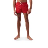 Short de baño Lacoste color rojo, con cintura elástica y cordón ajustable blanco. Presenta bolsillos laterales y el logo de la marca bordado en amarillo en la parte inferior.